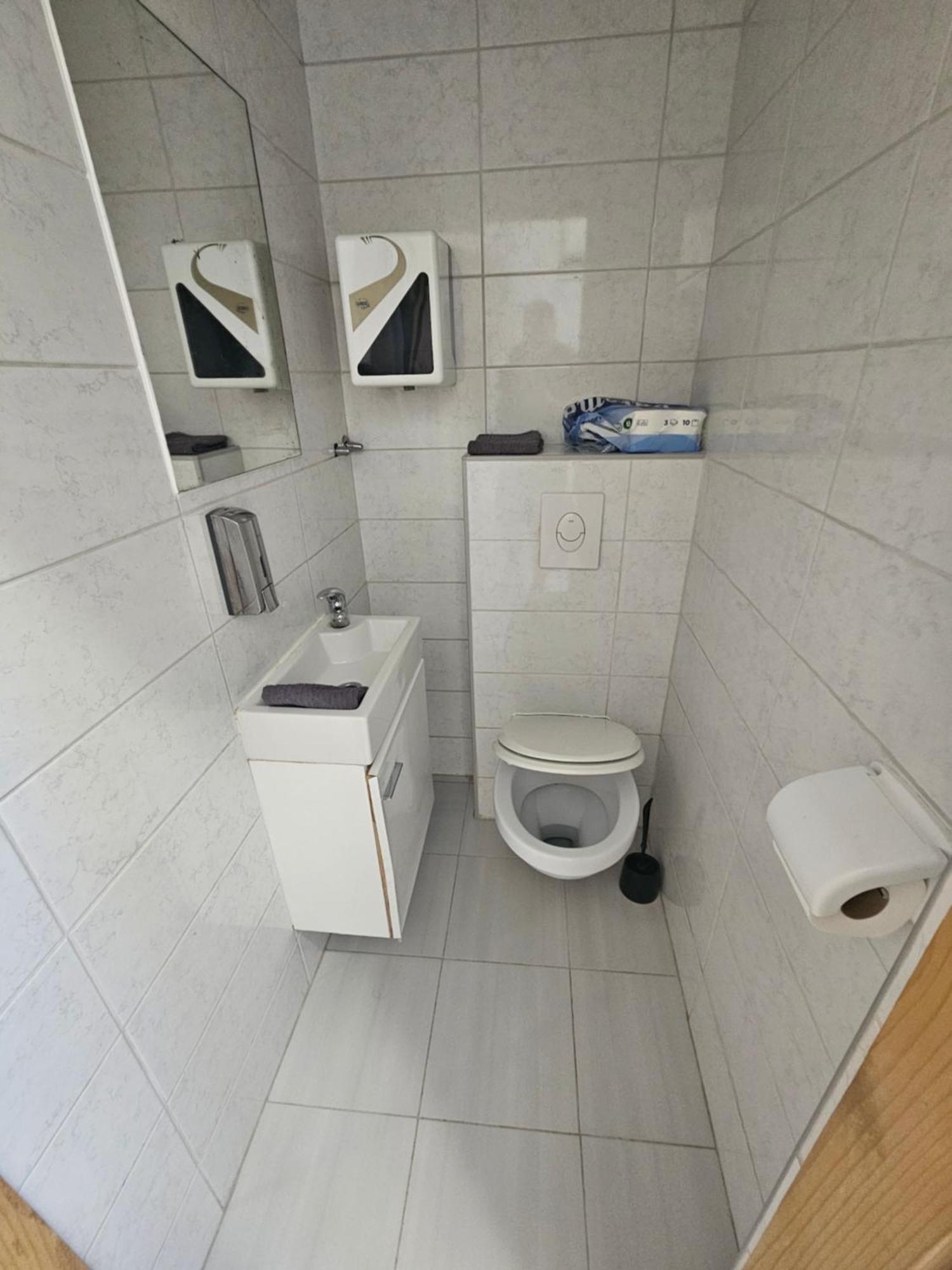 Apartman Sveti Rok ザグレブ エクステリア 写真