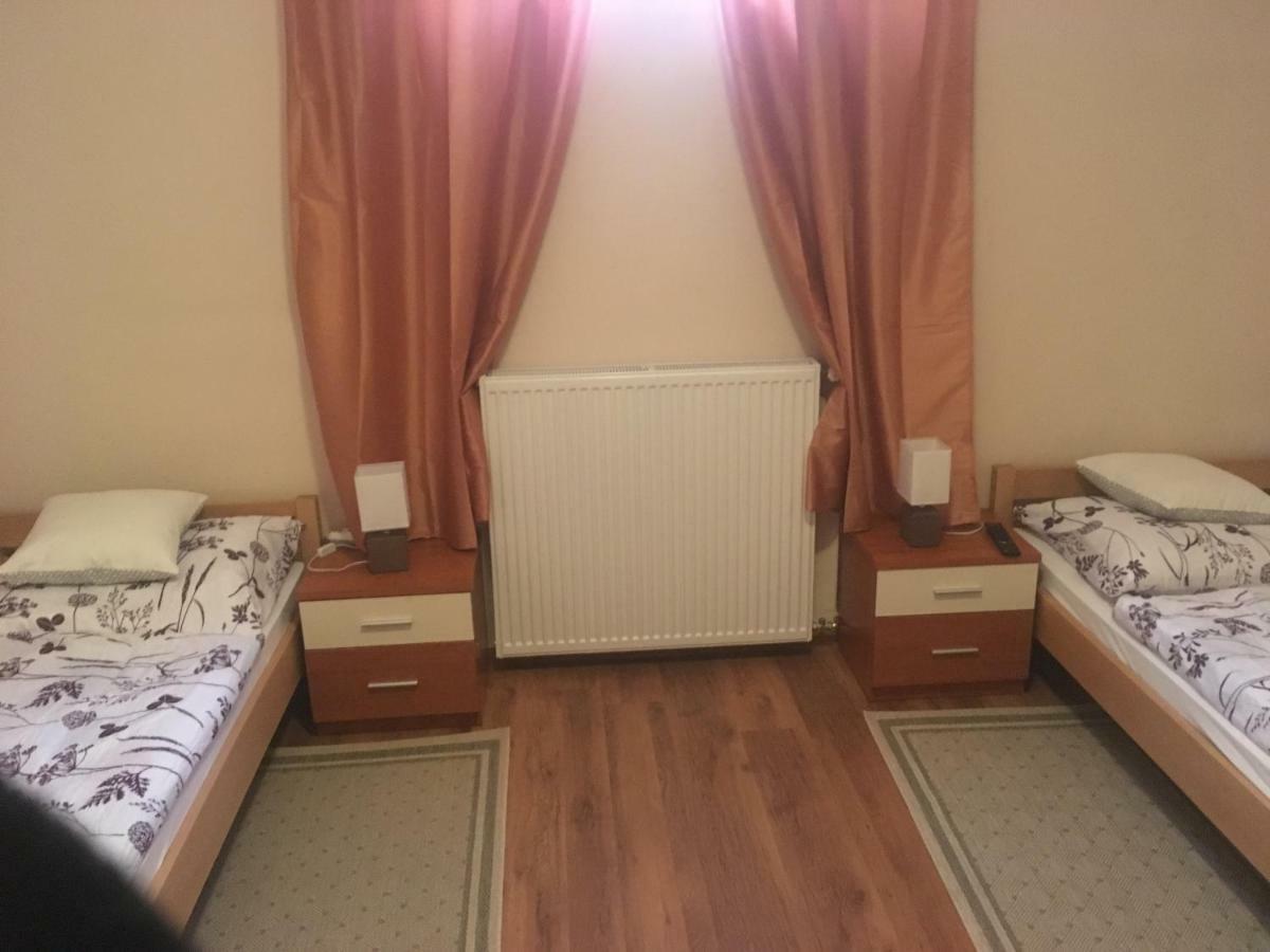 Apartman Sveti Rok ザグレブ エクステリア 写真