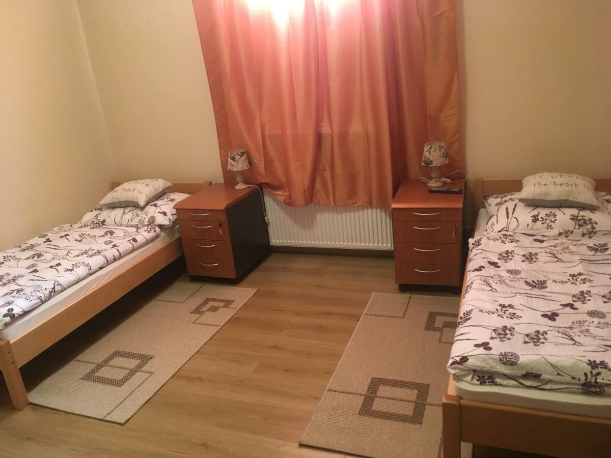 Apartman Sveti Rok ザグレブ エクステリア 写真